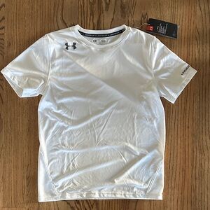 NWT Under Armour Men's Classic White perfoemance tee